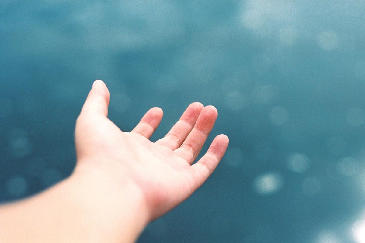 Palm up hand